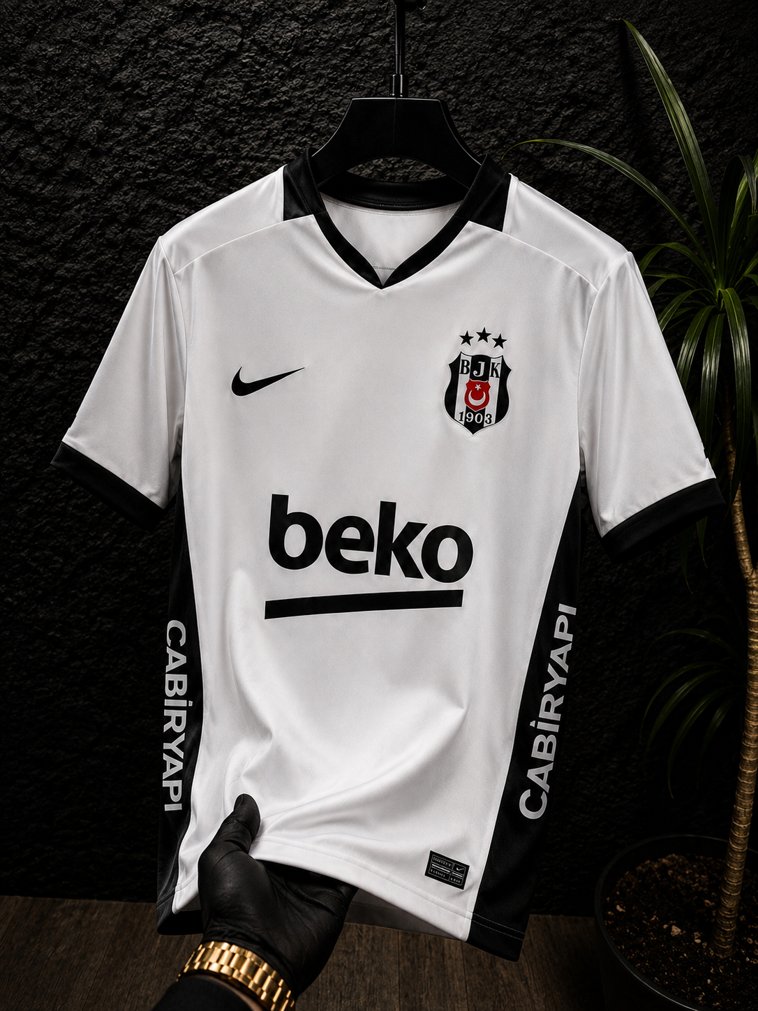 Beşiktaş Yeni Sezon Beyaz Forması
